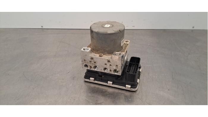 Насос ABS Volkswagen Amarok