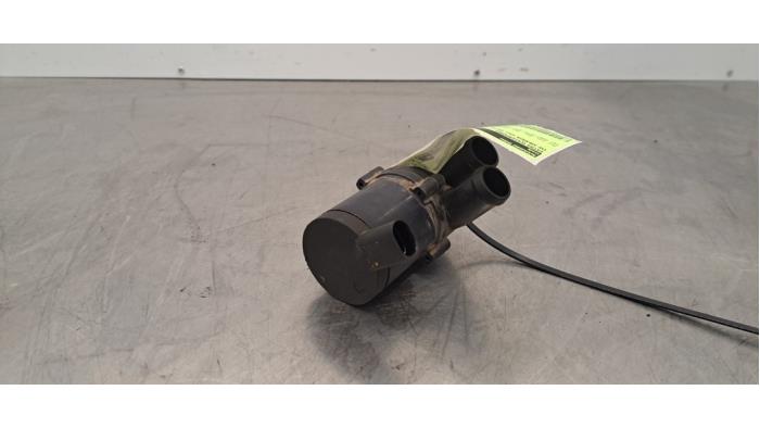 Extra waterpomp Volkswagen Amarok