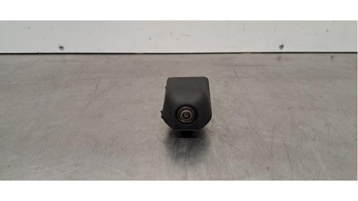 Камера заднього виду BMW 7-Serie