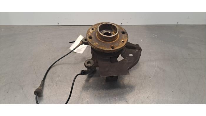 Mangueta de dirección izquierda delante Nissan Micra