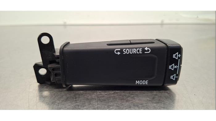 Commande radio volant Renault Clio