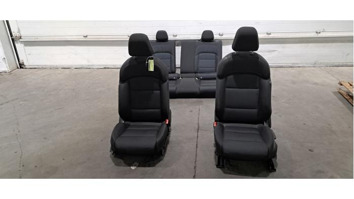 Bekleding Set (compleet) MG 4