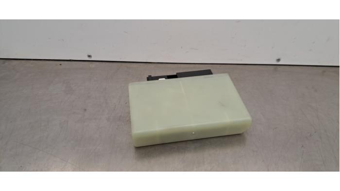 Adblue Computer van een BMW X5 (G05) xDrive 30d 3.0 24V 2020