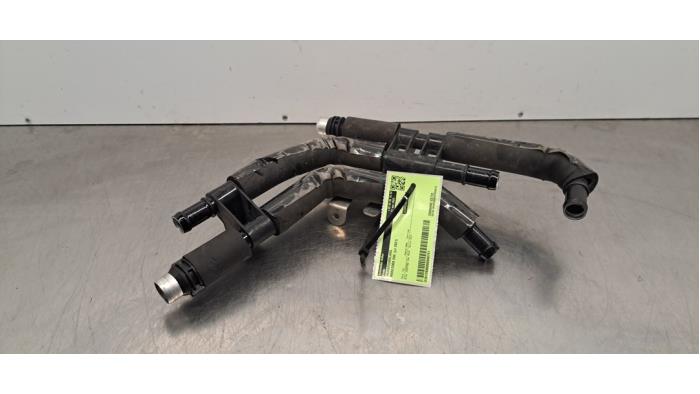 Radiateurslang Mercedes EQC