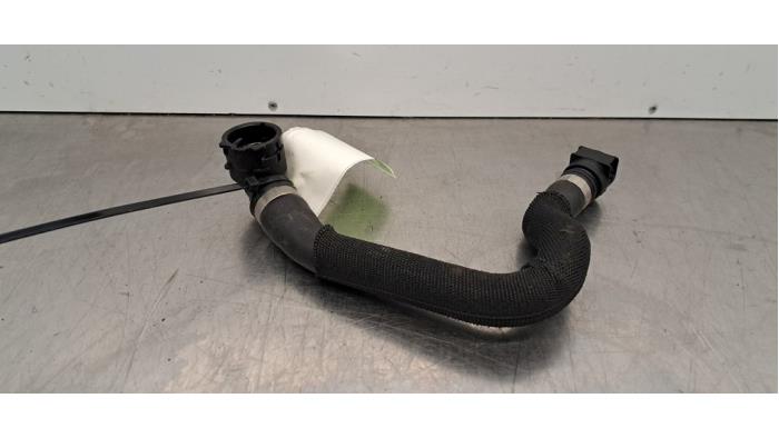 Radiateurslang Mercedes EQC