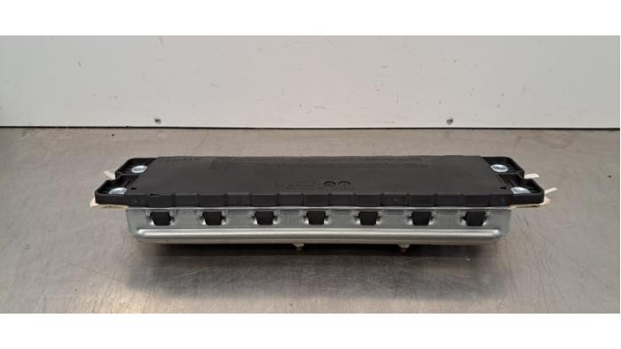 Airbag genou Mercedes EQC