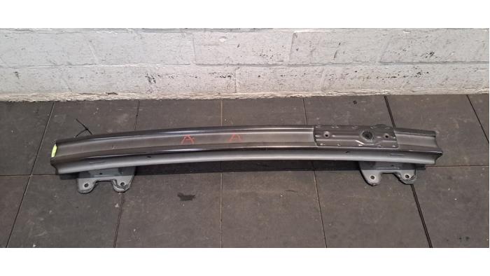 Bumperframe achter MG 4