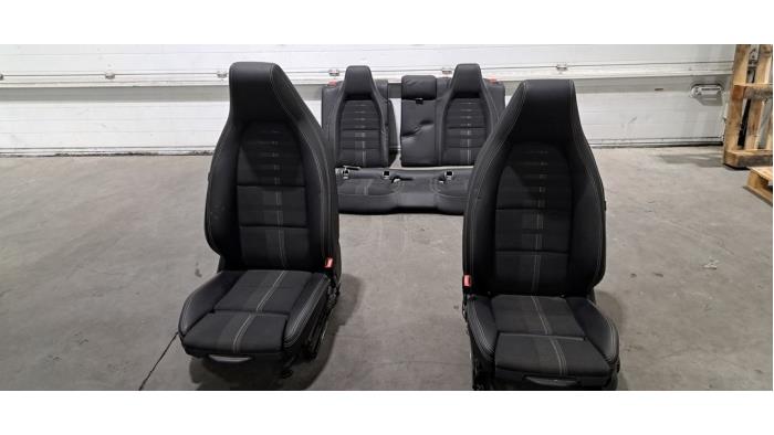 Bekleding Set (compleet) Mercedes A-Klasse