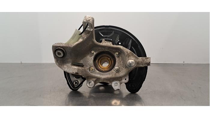 Fusee rechts-achter Mercedes EQC