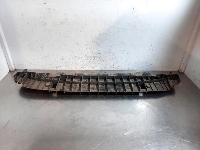 Bumper onderplaat Citroen C3