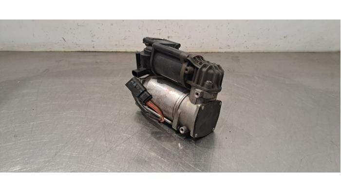 Pompe à air (suspension) Mercedes EQC