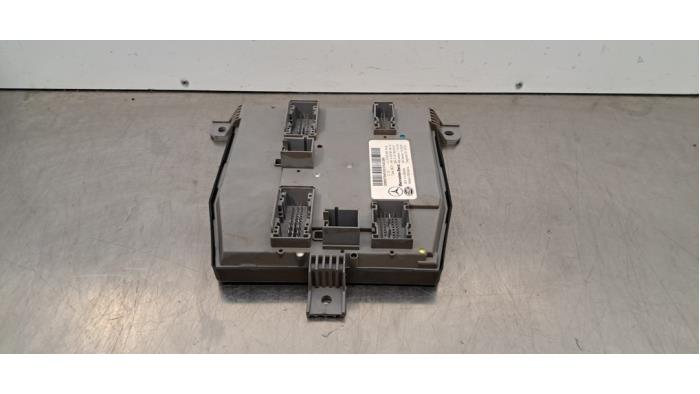 Ordinateur contrôle fonctionnel Mercedes EQC