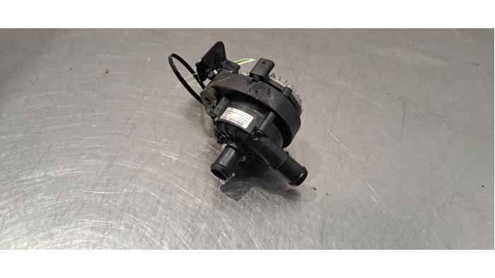 Extra waterpomp MG ZS