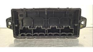 Gebruikte Zekeringkast MG ZS EV Long Range 70 kWh Prijs € 133,10 Inclusief btw aangeboden door Autohandel Didier