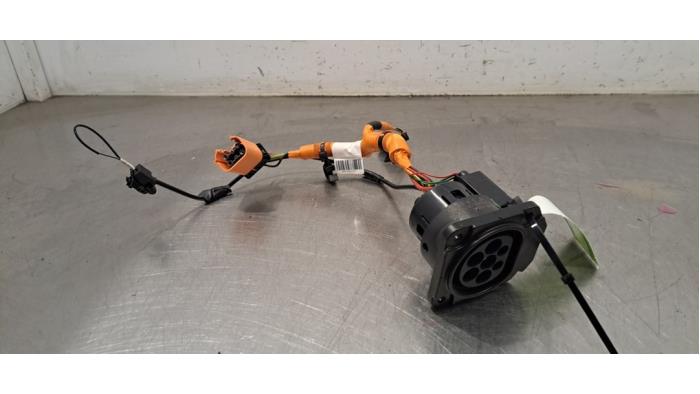 Oplaadpunt stekker aansluiting MG EHS