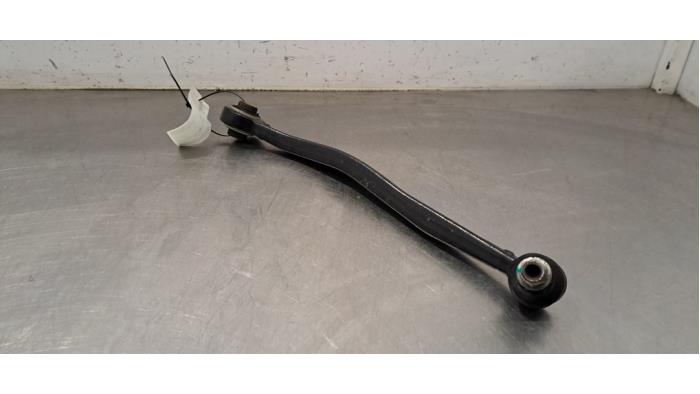 Draagarm links-achter MG MG4