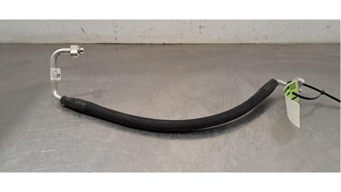 Tuyau clim Mercedes EQC