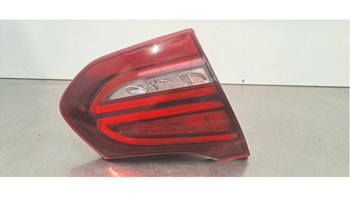Лівий задній ліхтар Mercedes C-Klasse