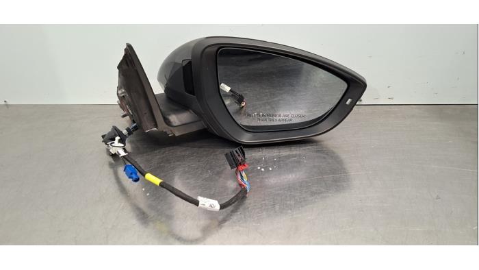 Lusterko zewnetrzne prawe Audi E-Tron