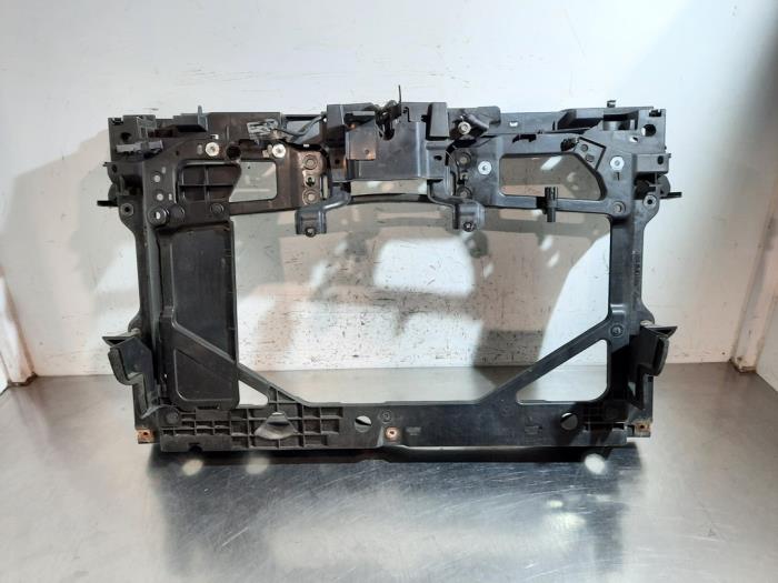 Frontpaneel Mazda 2.