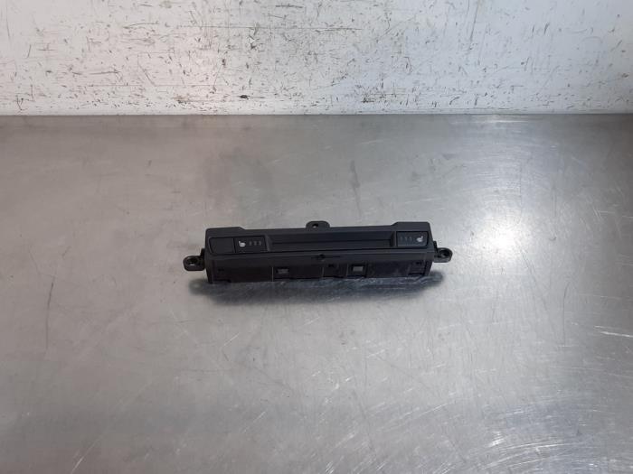 Commutateur chauffage siège Mazda 2.
