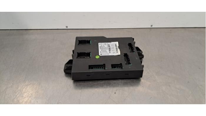 Ordinateur contrôle fonctionnel MG ZS