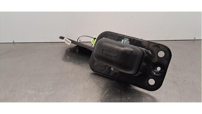 Draagarm links-achter MG EHS