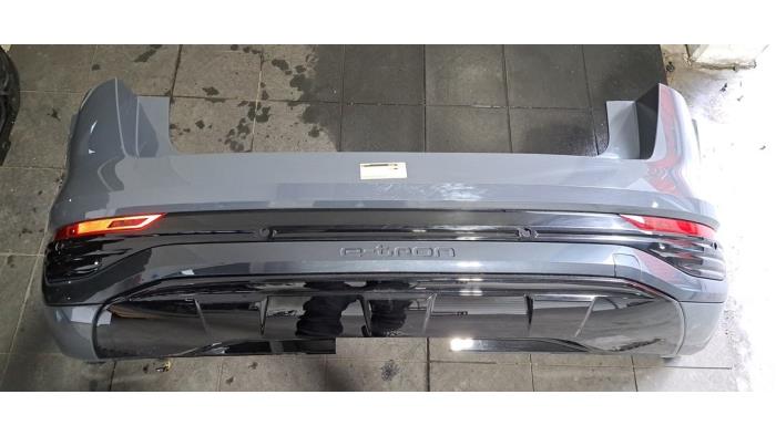 Achterbumper Audi E-Tron