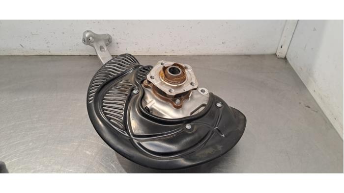 Fusee links-voor Audi E-Tron