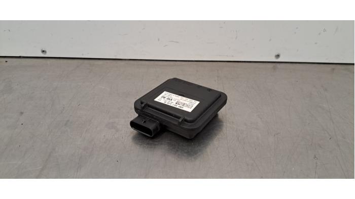 Ouvre-porte de garage Audi E-Tron