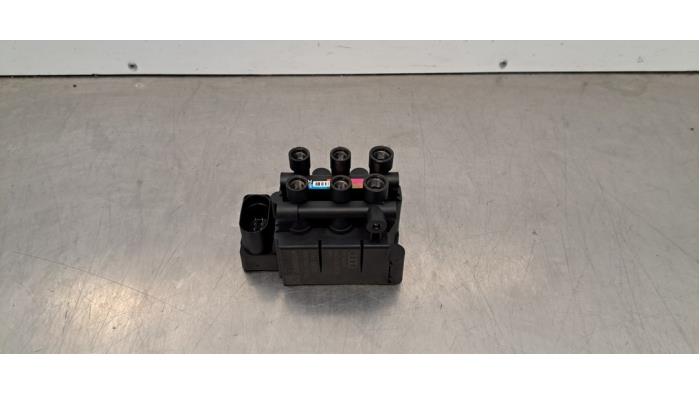 Module suspension à air Audi E-Tron