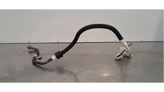 Air conditioning line Opel Movano