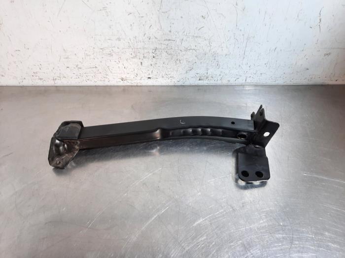 Barre châssis avant Citroen C4