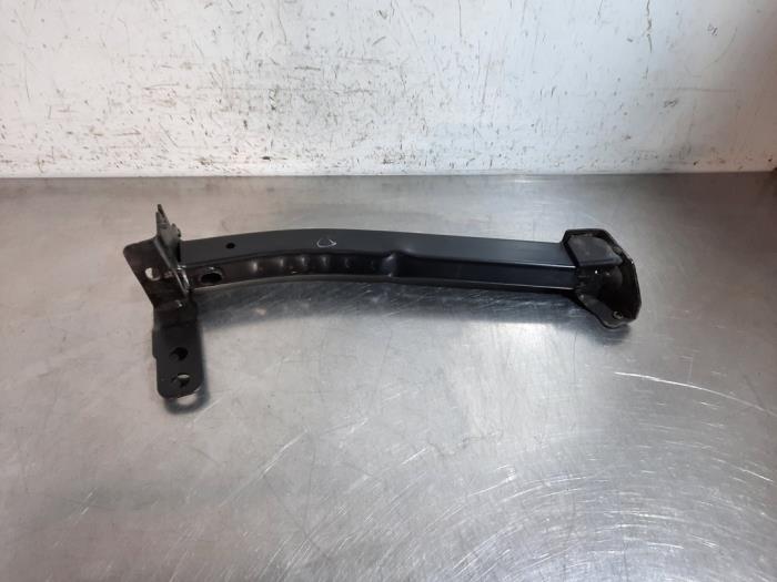 Barre châssis avant Citroen C4