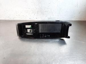 Gebruikte Middenconsoles Citroen C4 Berline (BA/BB/BC) 1.2 PureTech 130 12V Prijs € 133,10 Inclusief btw aangeboden door Autohandel Didier