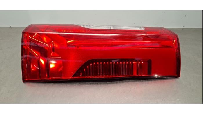 Feu arrière droit Mercedes Sprinter