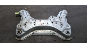 Gebruikte Subframe Renault Trafic (1FL/2FL/3FL/4FL) 2.0 dCi 16V 130 Prijs € 163,35 Inclusief btw aangeboden door Autohandel Didier
