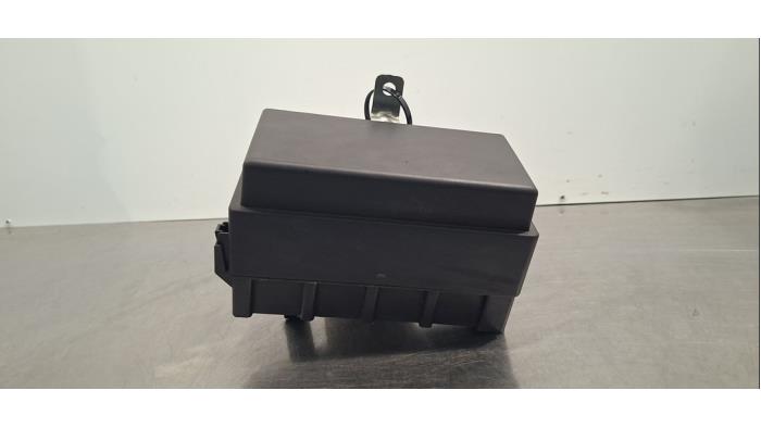 Boîte à fusibles Nissan Qashqai