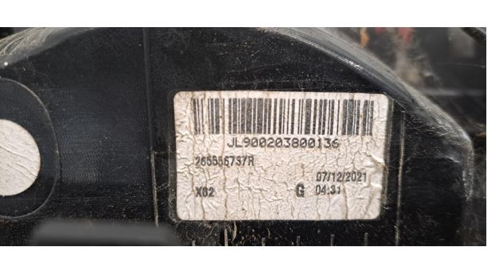 Feu arrière gauche Renault Trafic