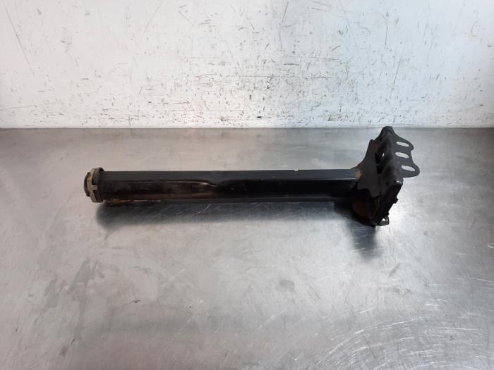 Barre châssis avant Citroen C5 Aircross