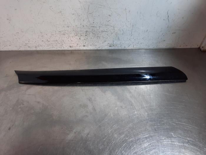 Bande décorative Citroen C5 Aircross