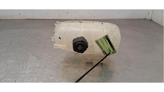 Réservoir d'expansion Renault Trafic