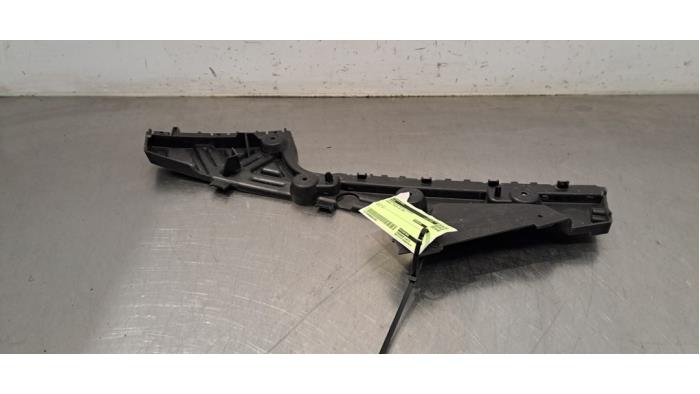 Support pare-chocs arrière droit Renault Trafic