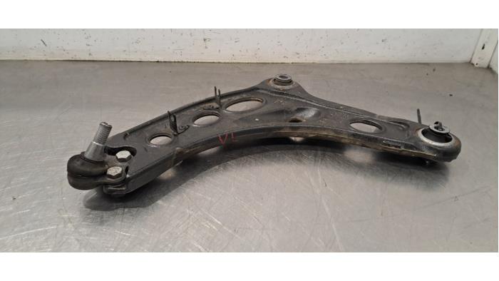 Bras de suspension avant gauche Renault Trafic