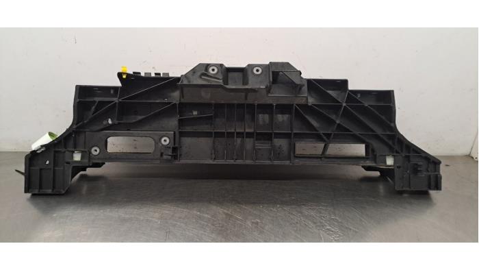 Barre transversale avant Citroen Berlingo