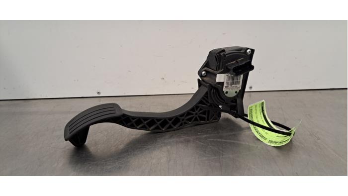 Pédale d'accélérateur Opel Vivaro