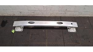 Gebruikte Bumperframe achter Opel Vivaro 2.0 CDTI 122 Prijs € 199,65 Inclusief btw aangeboden door Autohandel Didier