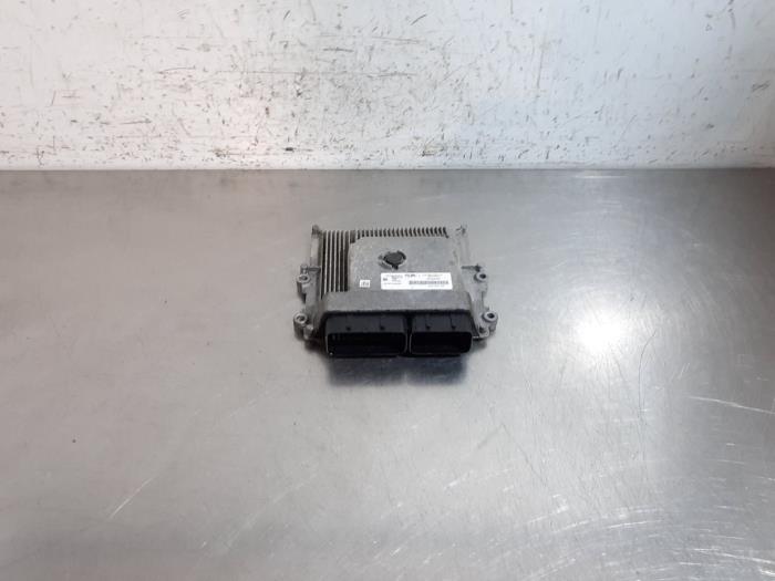 Ordinateur gestion moteur Citroen Berlingo