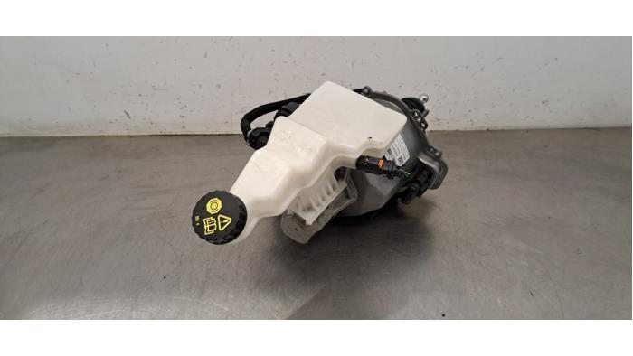 Assistant de freinage Peugeot 408