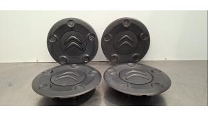 Gebruikte Wieldop set Citroen Jumpy 2.0 Blue HDI 120 Prijs € 54,45 Inclusief btw aangeboden door Autohandel Didier